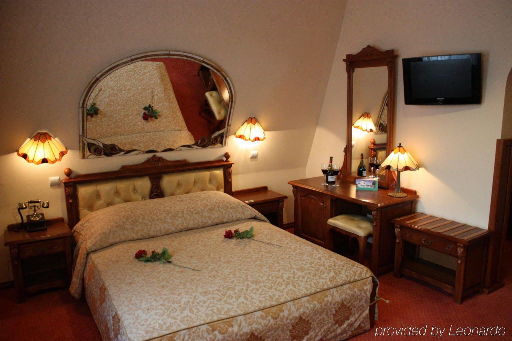 Mat's Hotel 3*